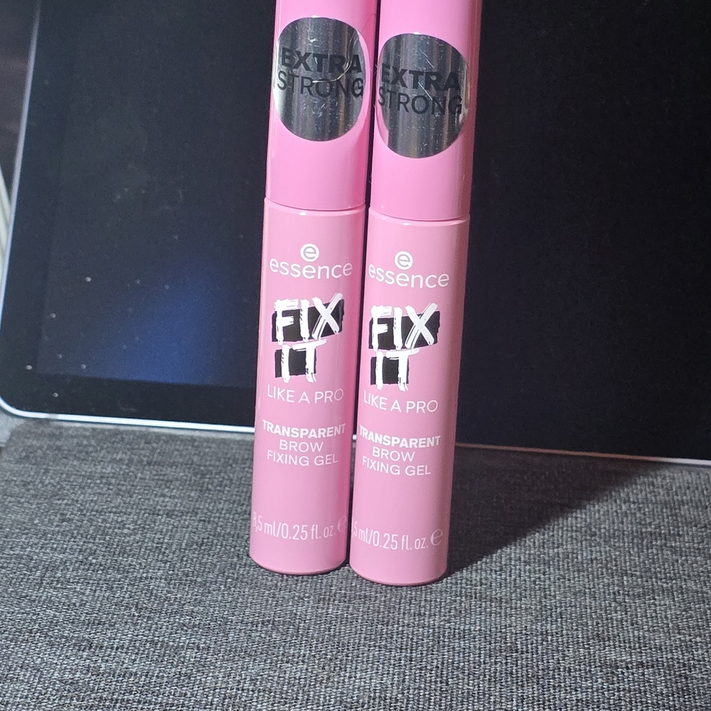 Essence Fix It Like a Pro Transparent Brow Fixing Gel X2
